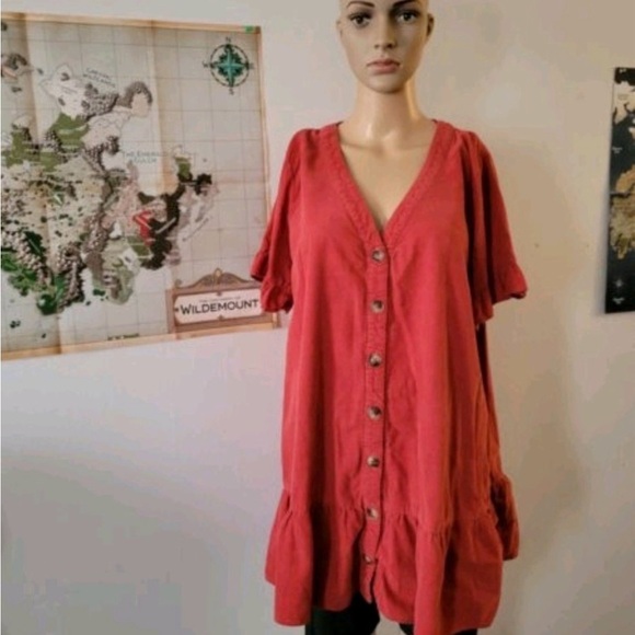 Love Riche Red Button-Front Tunic - Picture 1 of 3